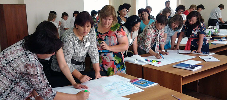 Educators in Kazhakstan work in groups