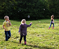 Image: Children must be free to play with friends to ease stress of lockdown, Ministers told