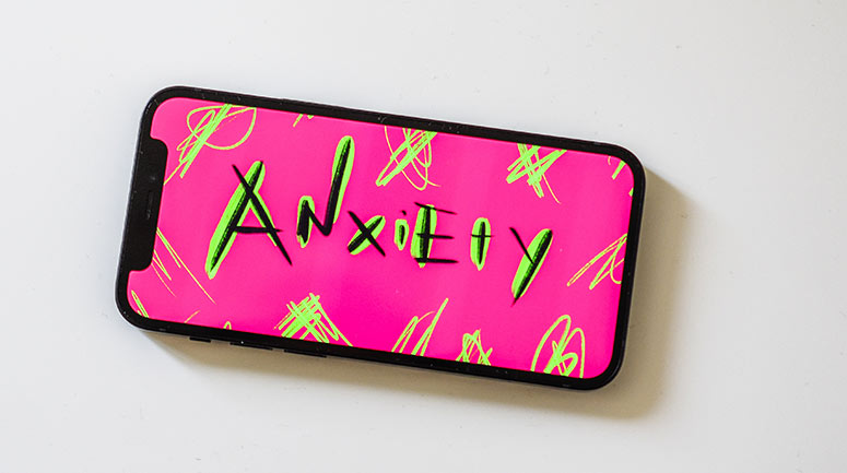 Anxiety handlettering on a smartphone screen