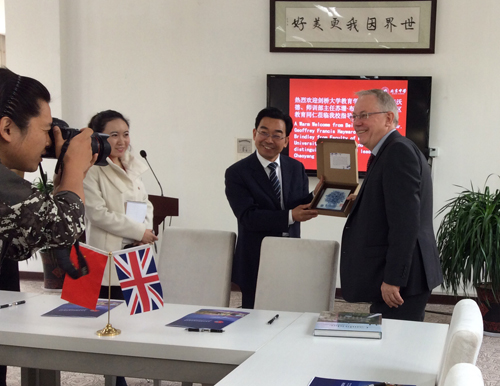 Geoff meeting the Beijing Academy head